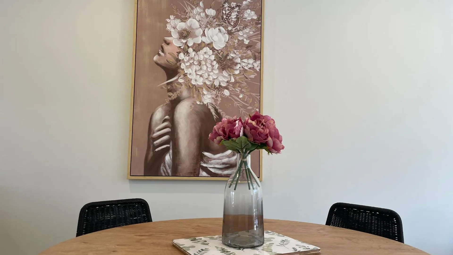 Luxury 2 Bedroom Townhouse Opposite Merivale Mall Christchurch 0*,